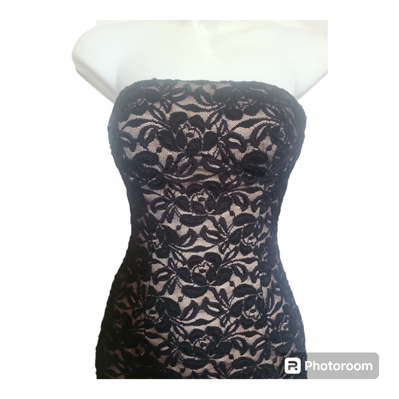 BEBE Strapless Black Floral Lace Mermaid Dress - Size XXS, 00 - Picture 2 of 4